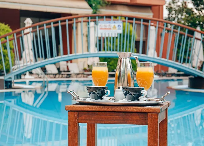 Ambassador Thessaloniki Hotel 3*