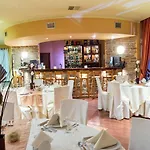 Ambassador Thessaloniki Hotel 3*