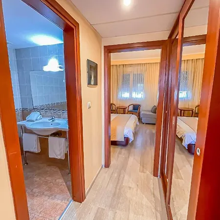 Ambassador Thessaloniki Hotel 3*