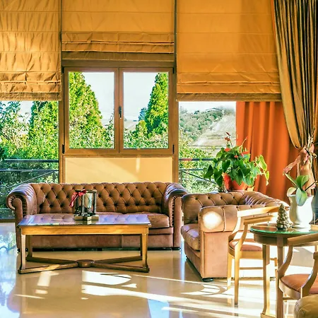 Ambassador Thessaloniki Szálloda Plajári