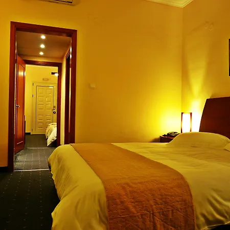 Szálloda Ambassador Thessaloniki 3*