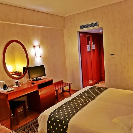 Szálloda Ambassador Thessaloniki Plajári