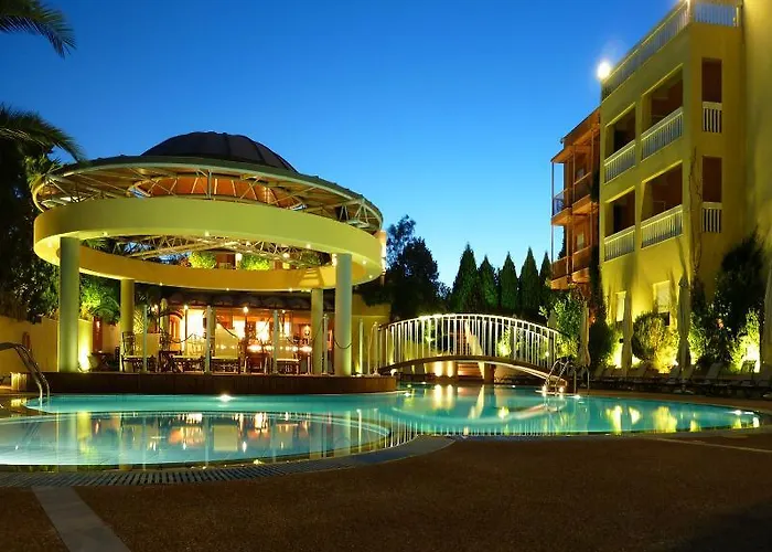 Ambassador Thessaloniki Hotel 3*